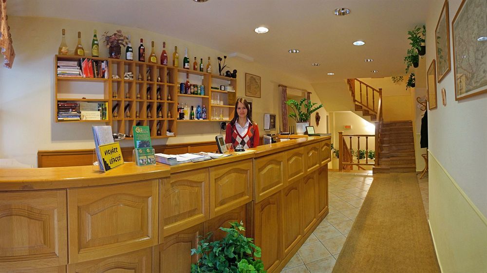 Corvin Hotel Győr Eksteriør bilde