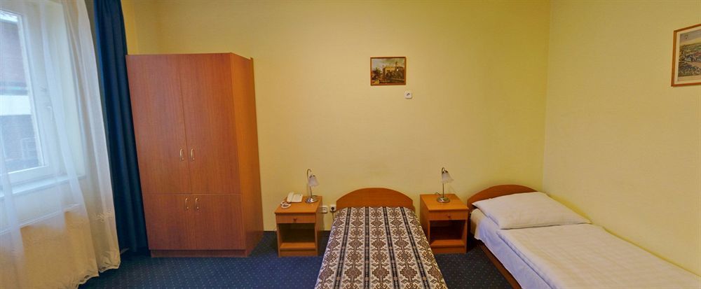 Corvin Hotel Győr Eksteriør bilde