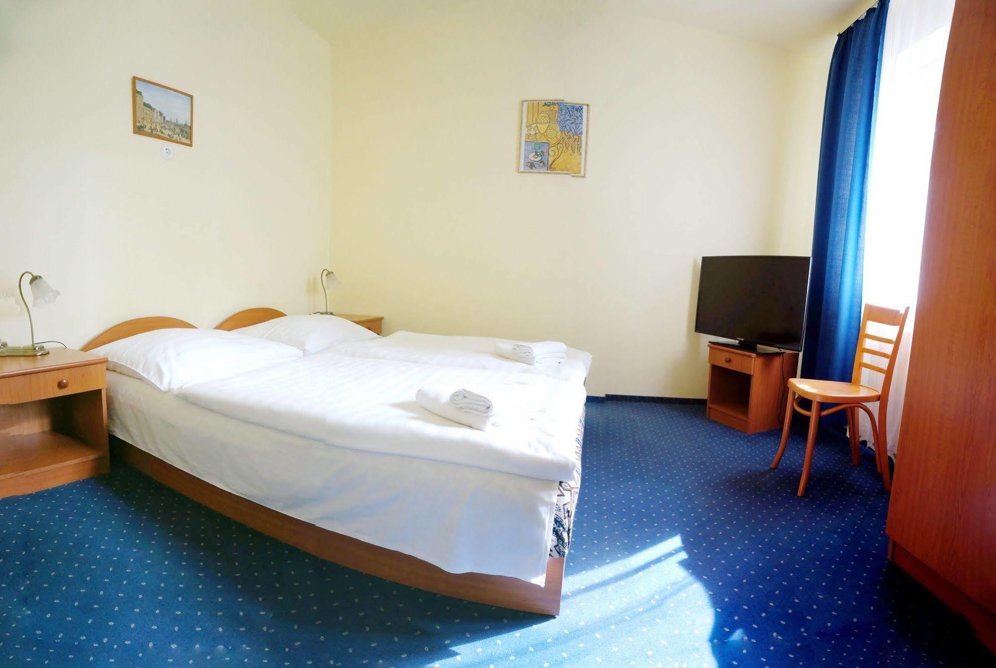 Corvin Hotel Győr Eksteriør bilde