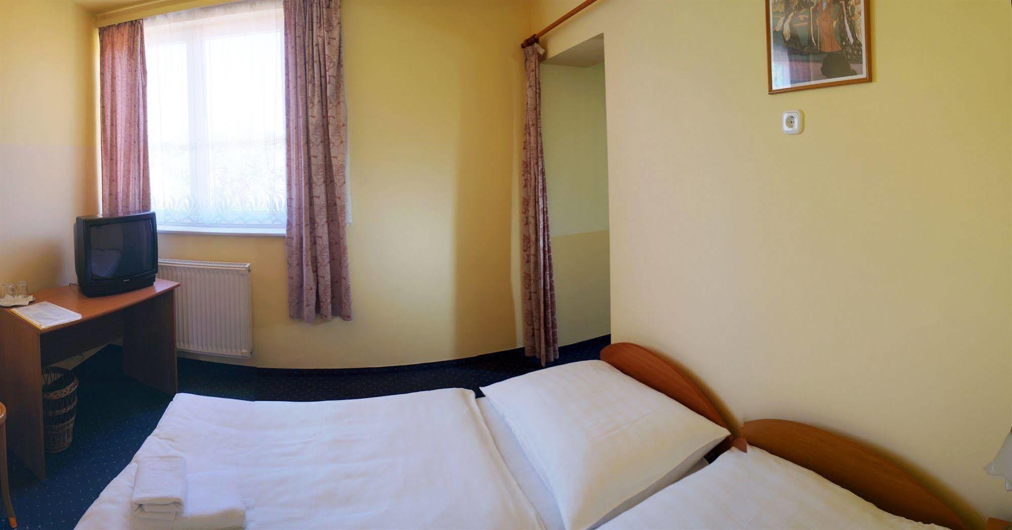 Corvin Hotel Győr Eksteriør bilde