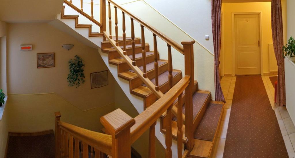 Corvin Hotel Győr Eksteriør bilde